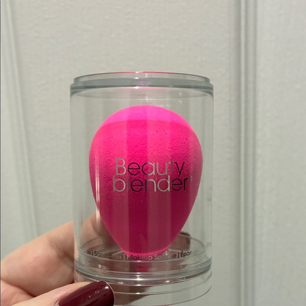 Beautyblender Hot Pink Makeup Sponge